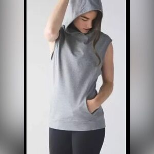 Lululemon Blissed Out Sleeveless Hoodie Heathered Medium Grey Size 6